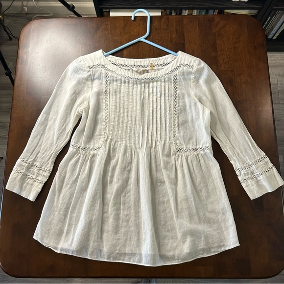 Rebecca Taylor Tops - Rebecca Taylor white pintuck lace detailed shirt size 4